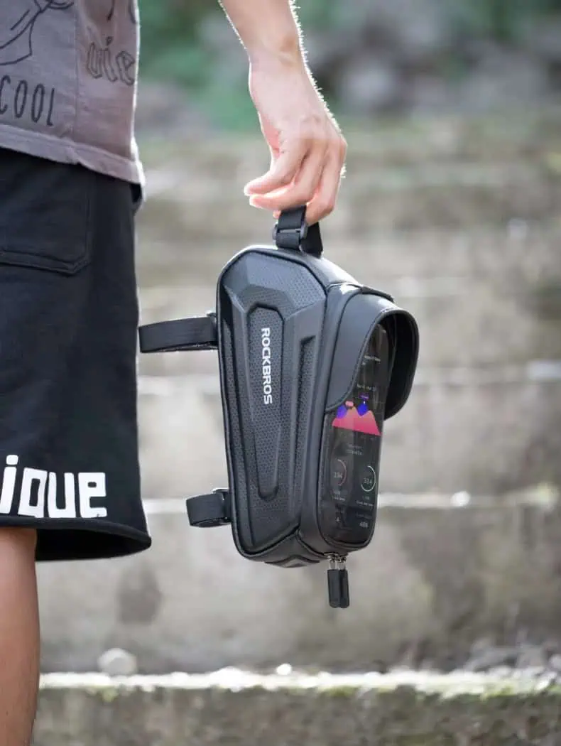 Sacoche cadre vélo téléphone rigide 1,7 L