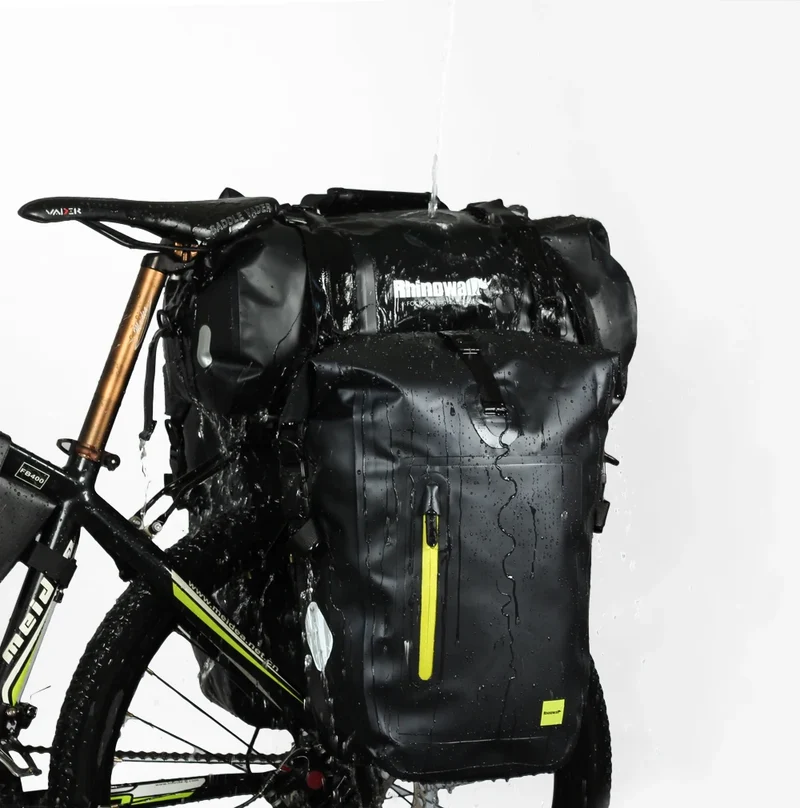 Sacoche de porte-bagage vélo étanche 20L | Randonnée
