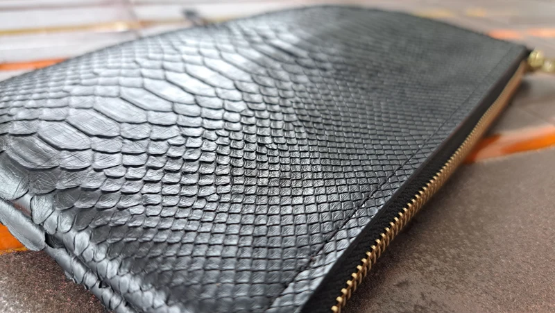 Pochette Python L
