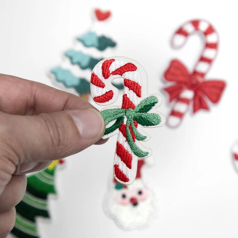 Écusson canne de Noël avec boucle verte brodé | Thermocollant