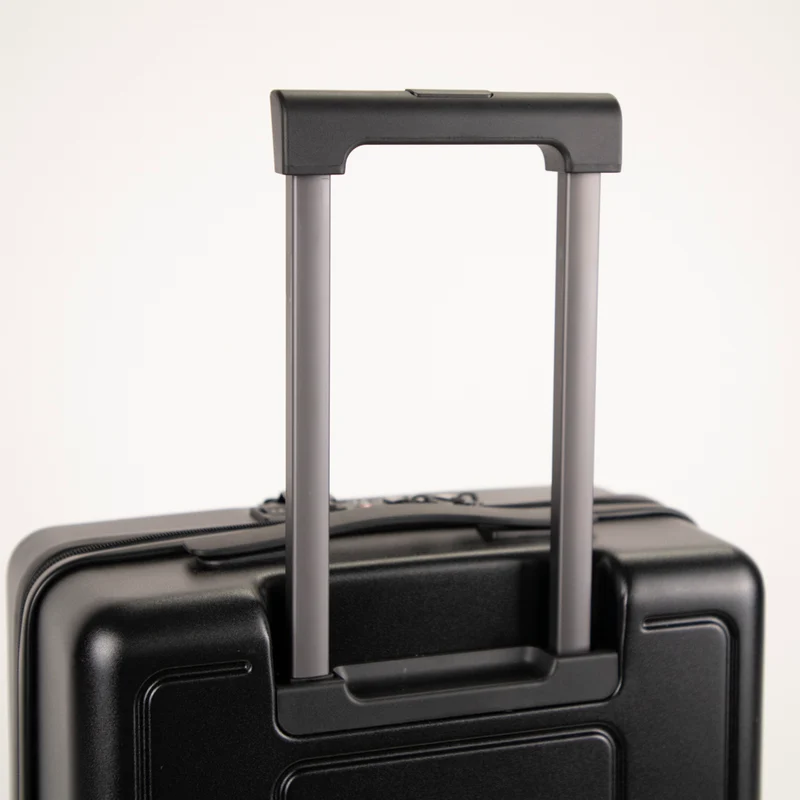 Tracker Carry Pro Hybrid small