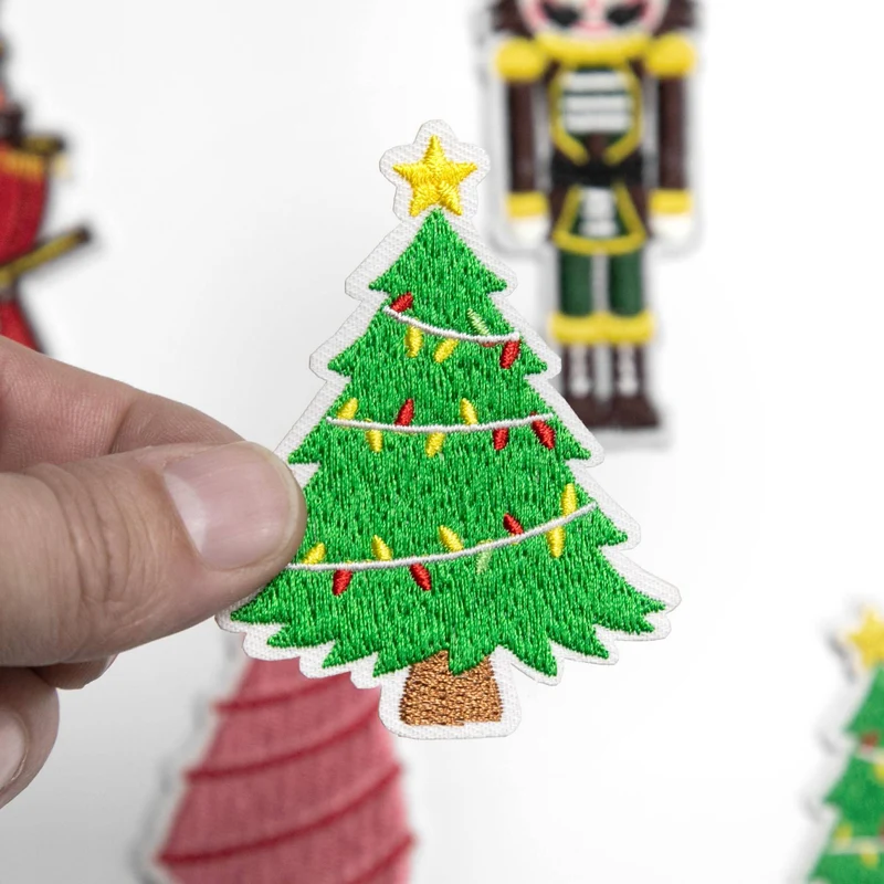 Écusson sapin de Noël vert brodé | Thermocollant