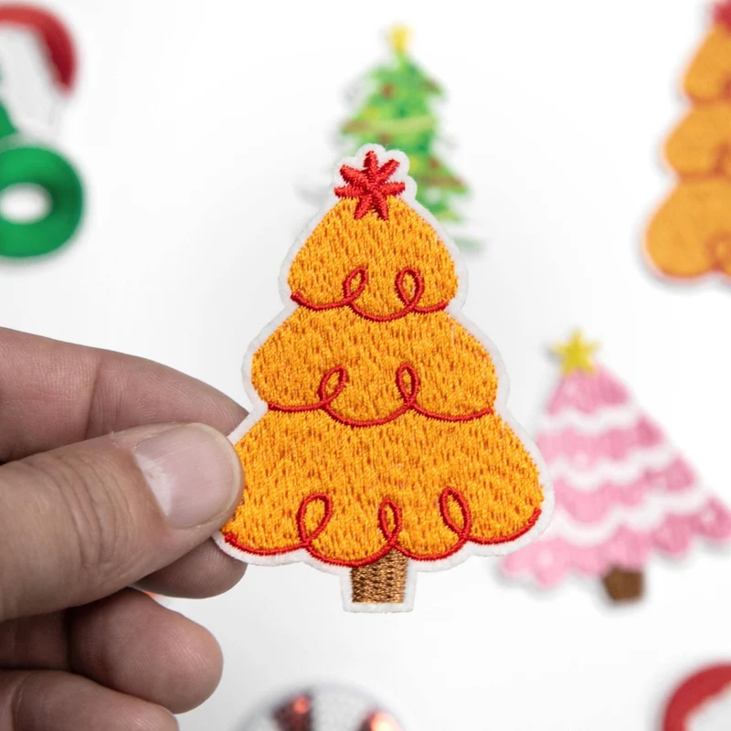 Écusson sapin de Noël orange brodé | Thermocollant