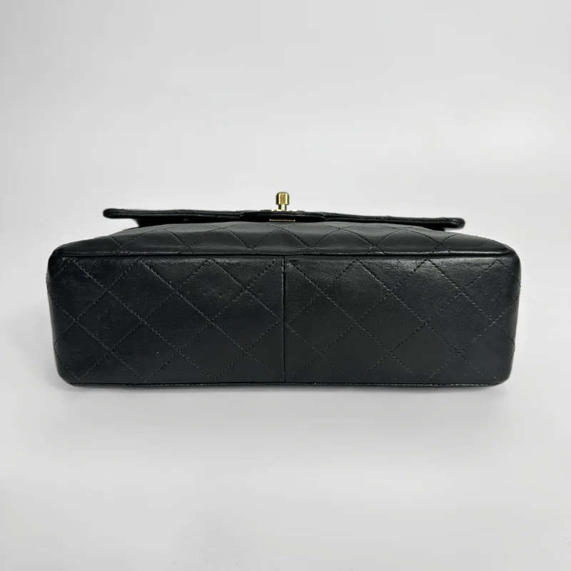Chanel Moyen Double Classique Flapbag