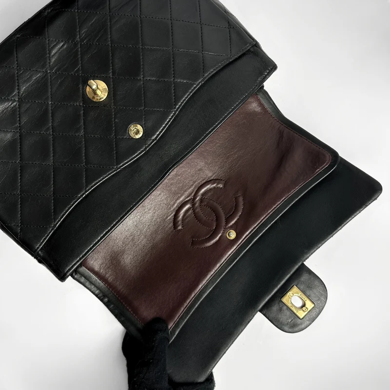 Chanel Moyen Double Classique Flapbag