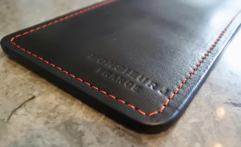 Étui smartphone cuir