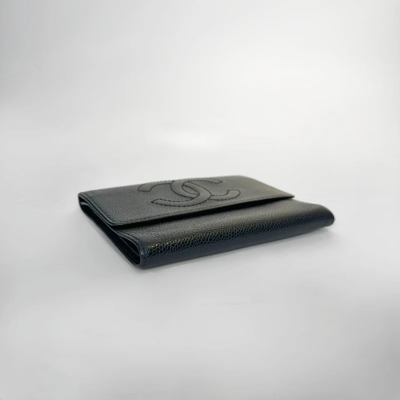Chanel Portefeuille moyen en cuir caviar