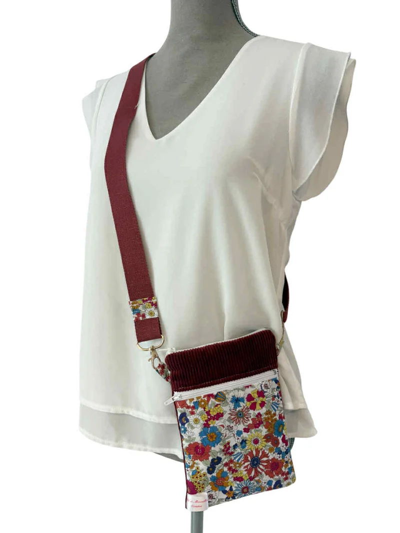 Pochette à téléphone " Floraline"