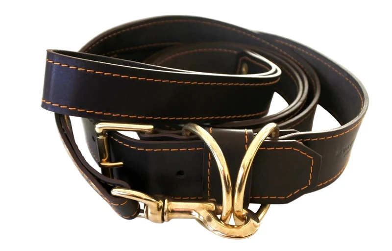 Collier avec surpiqûre