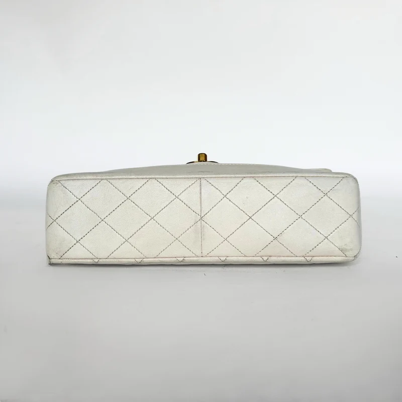 Chanel Diana Flap Bag Cuir d'agneau moyen