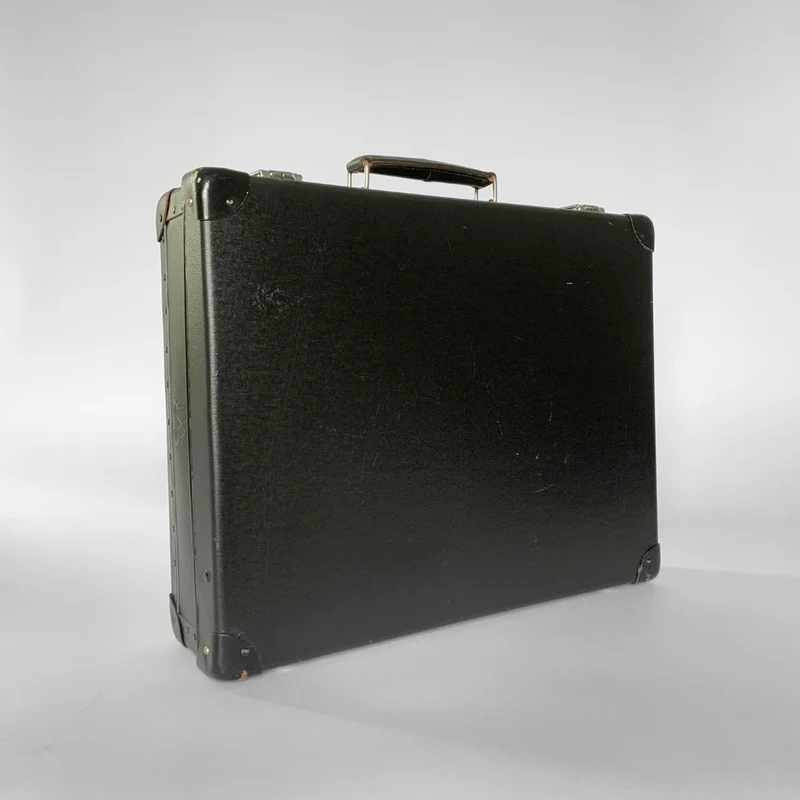 Valise Globe Trotter en cuir
