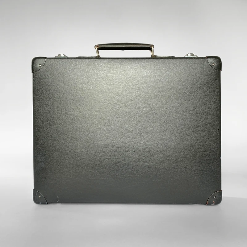 Valise Globe Trotter en cuir