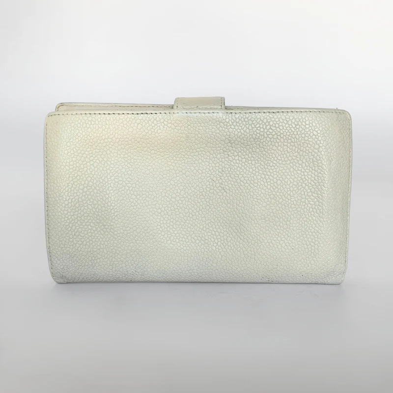 Chanel Portefeuille long français Caviar CC blanc