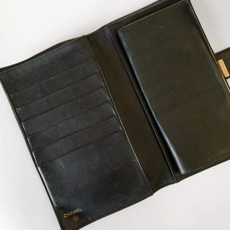 Chanel Portefeuille long français Caviar CC noir