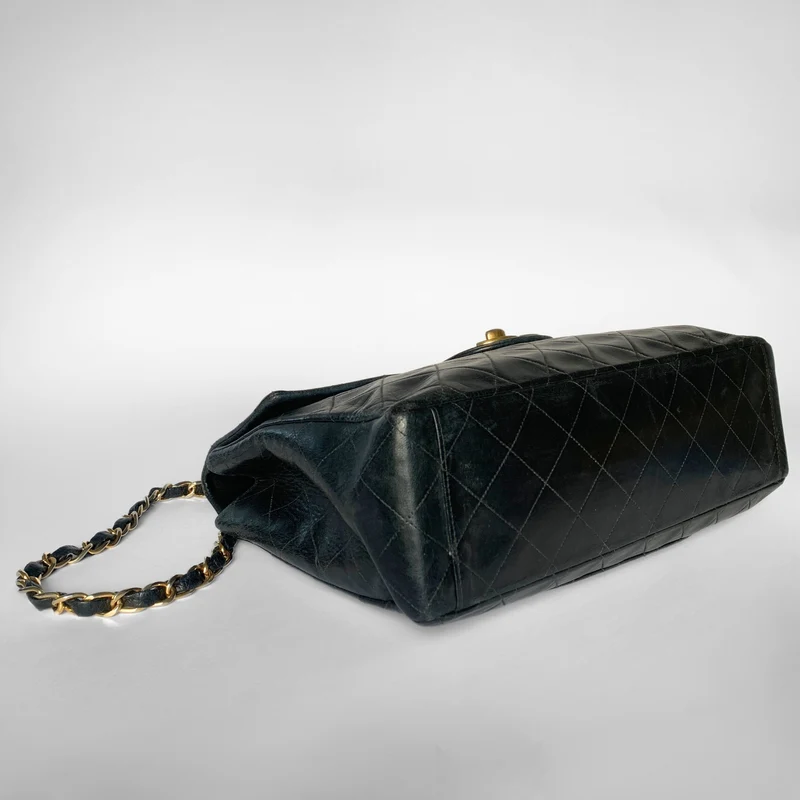 Chanel Classic Flap Bag Maxi cuir d'agneau