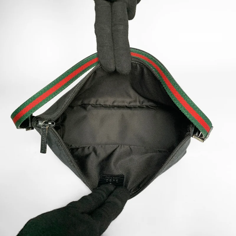 Gucci Bateau Pochette Toile Monogram
