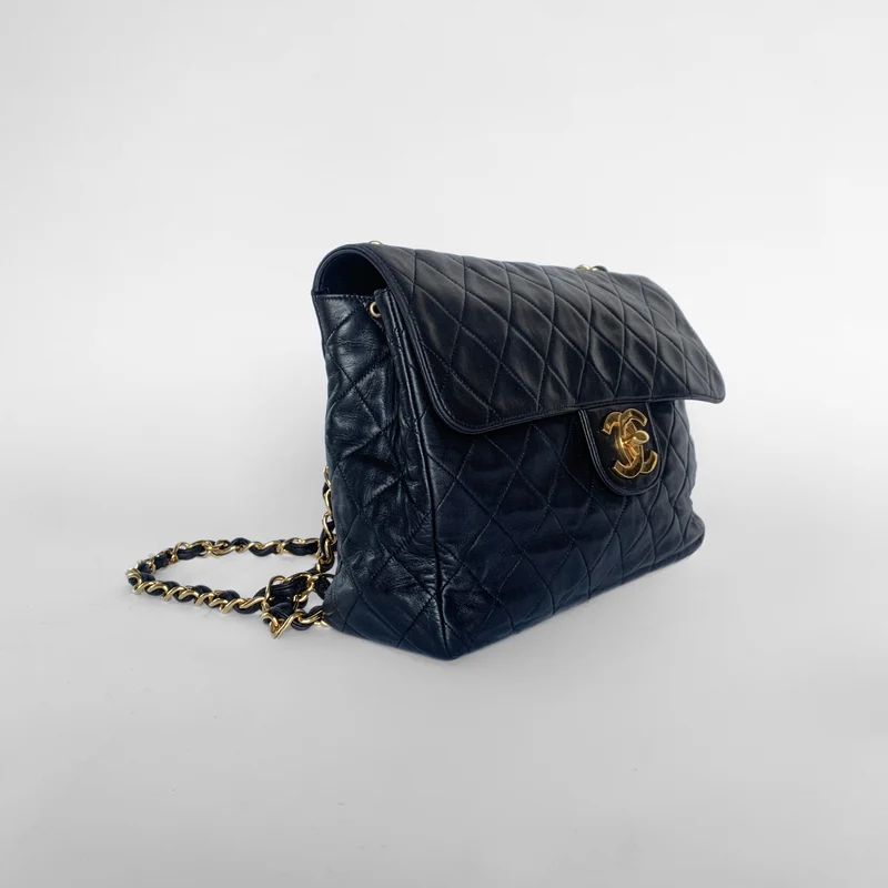 Chanel Classic Flap Bag Maxi cuir d'agneau
