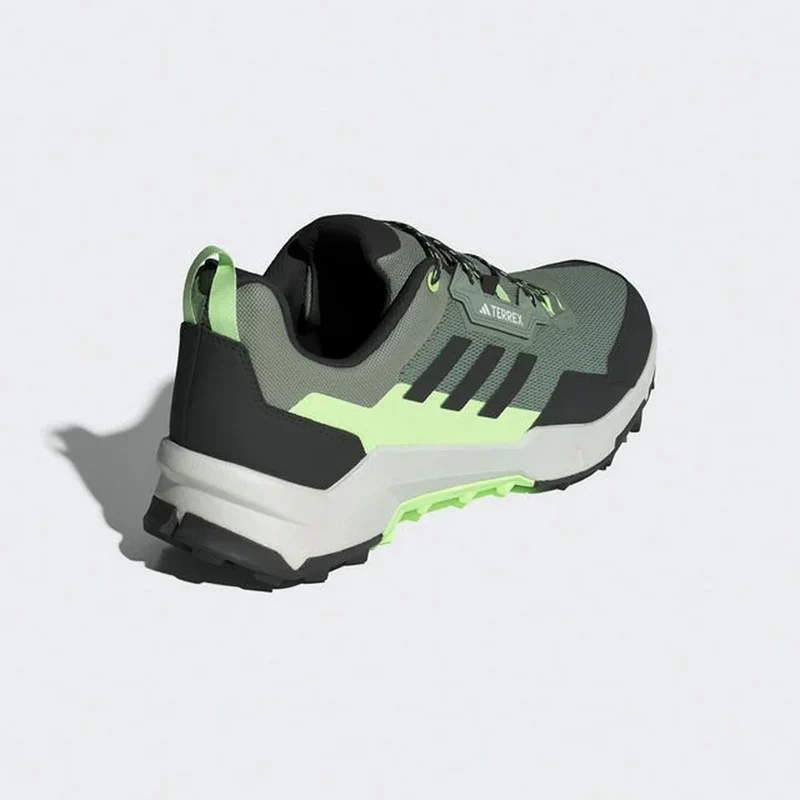 Souliers de randonnée Adidas Terrex AX4 (hommes)