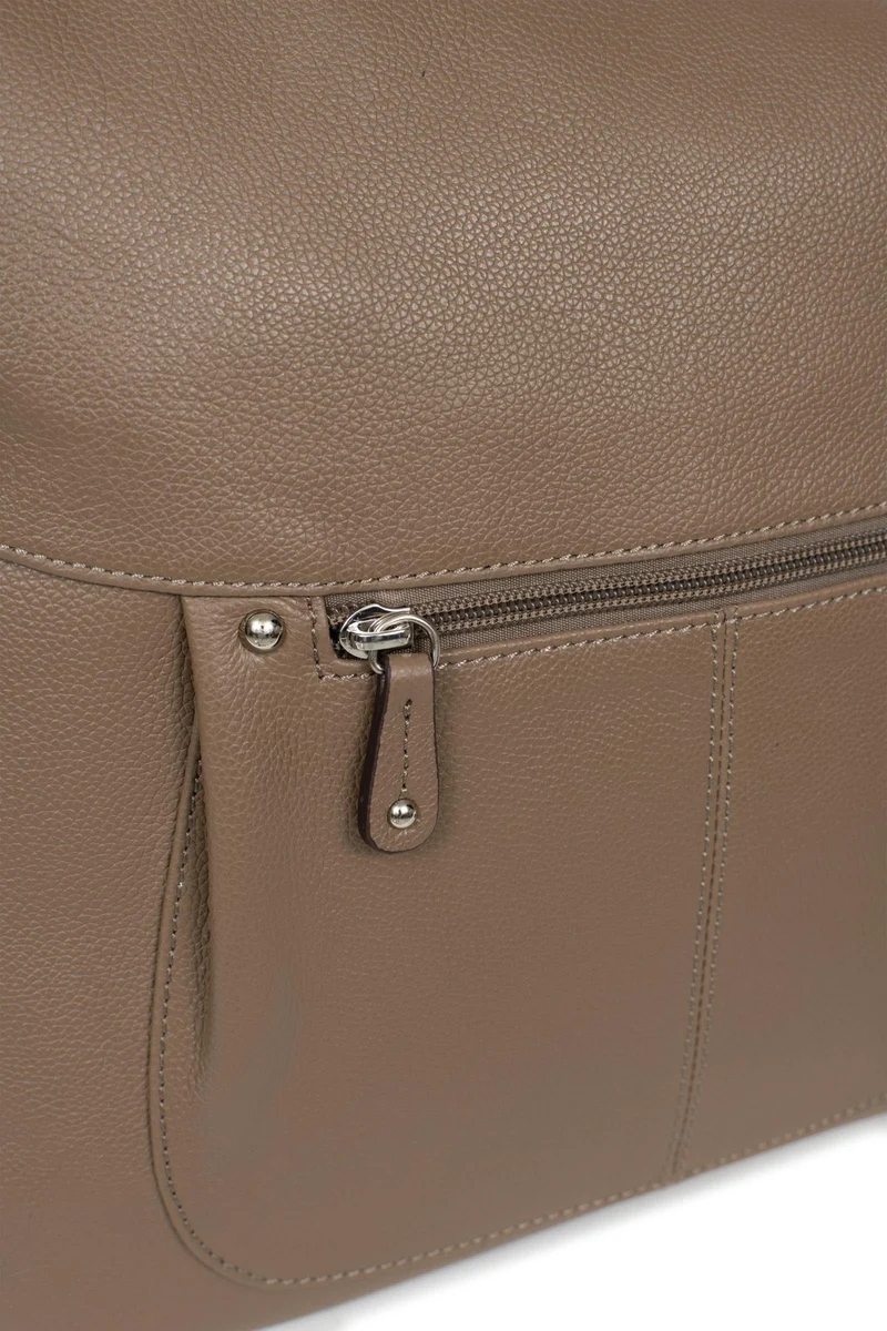 Sac transformable - A4 - Cuir