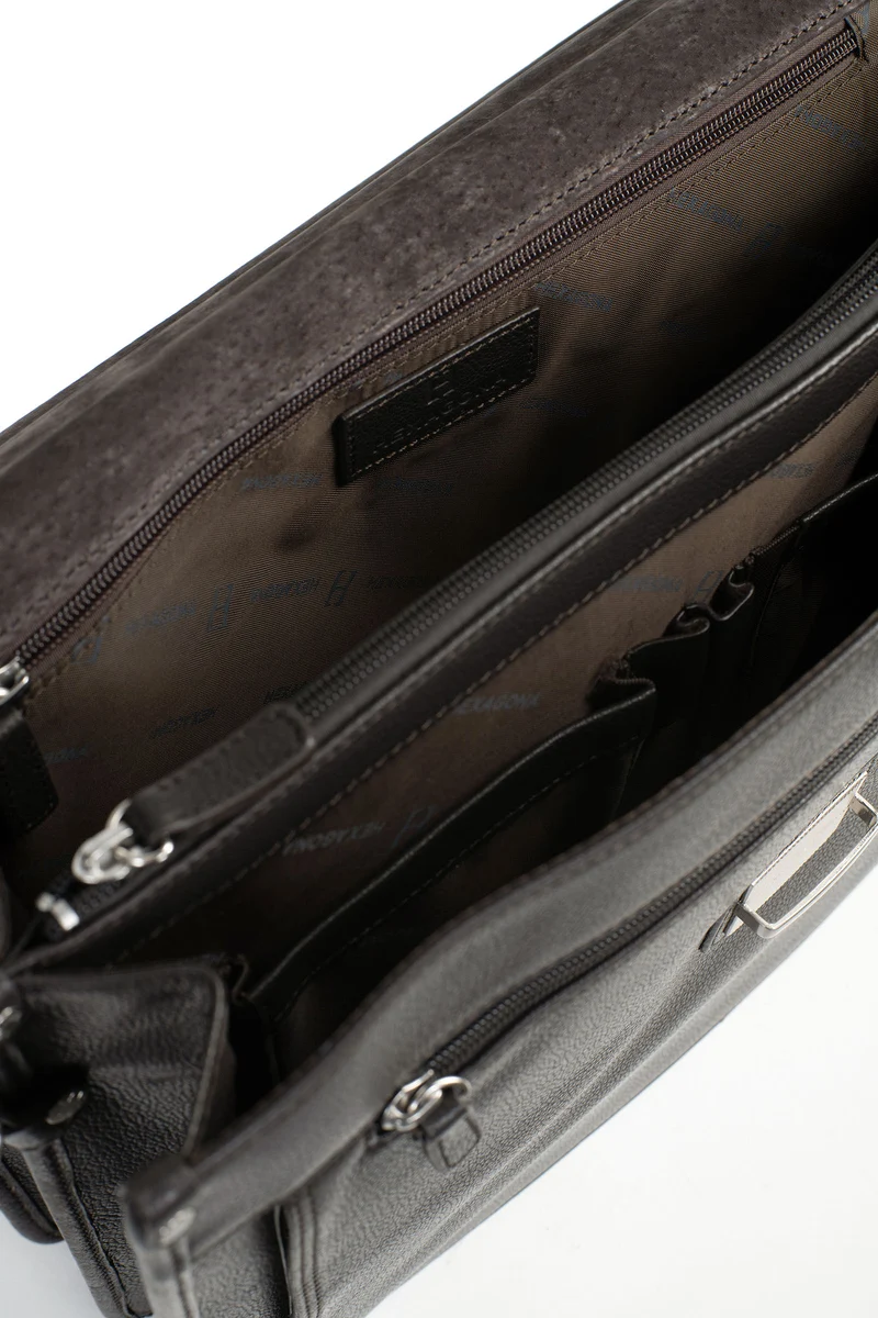 Cartable - A4 - Cuir