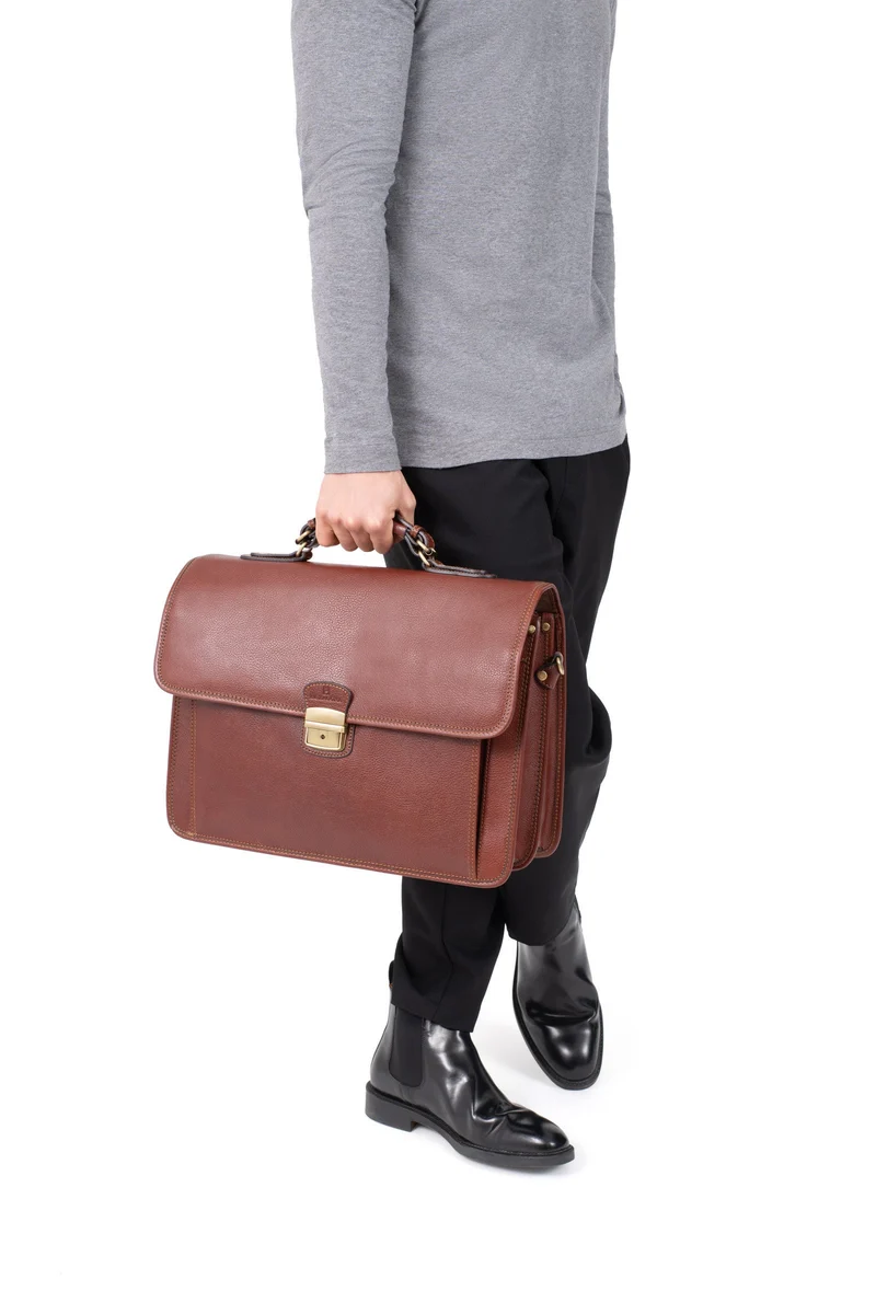 Cartable - A4 - Cuir