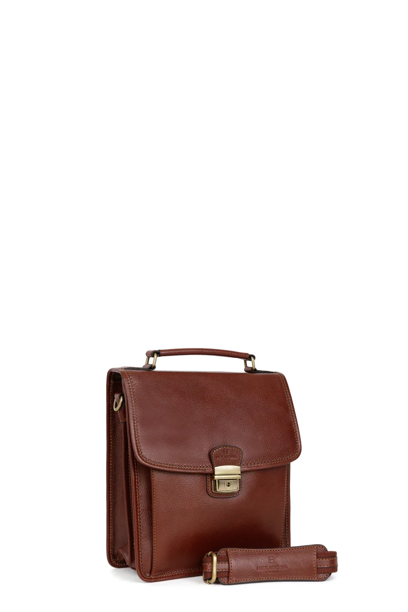 Baisenville - Cuir