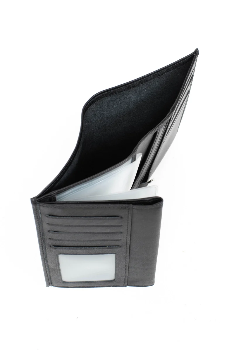 Portefeuille européen - 3 volets - Cuir