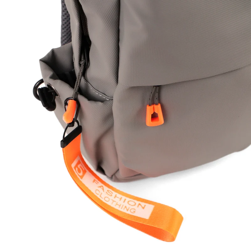 Tracker Next Gen sling bag