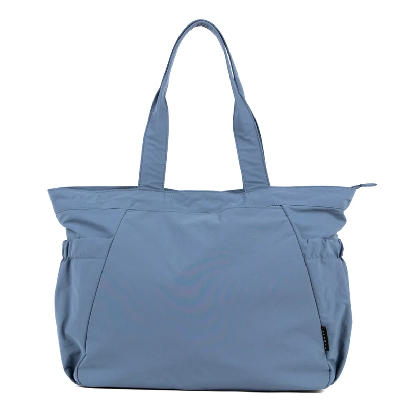 Bugatti Travel tote