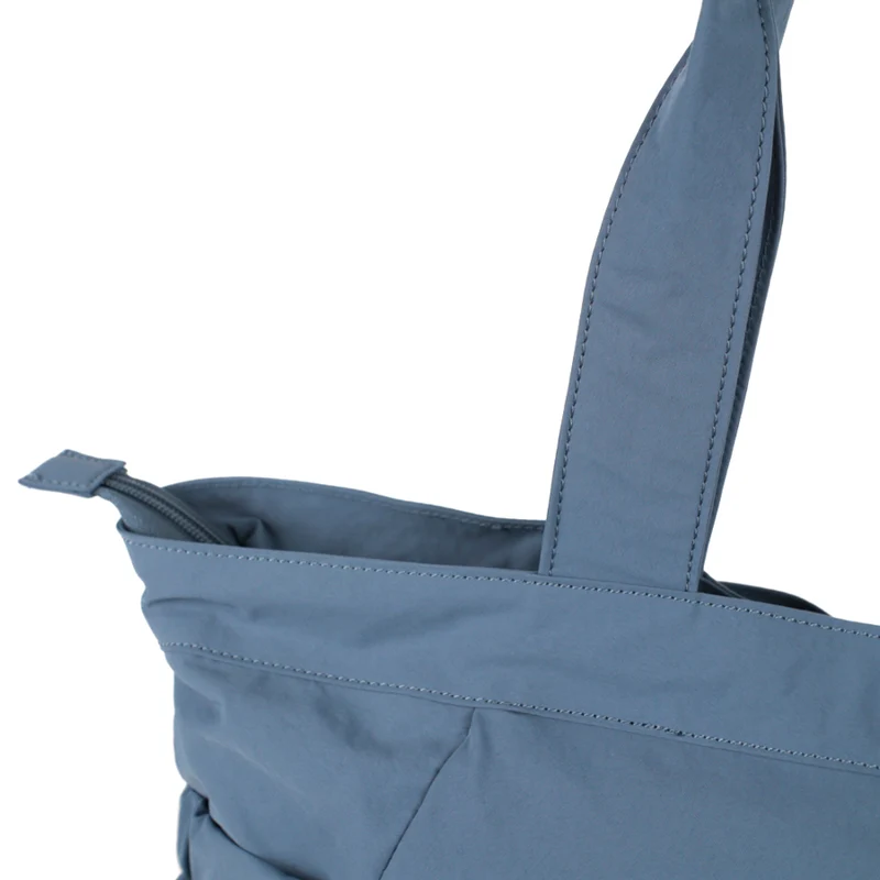 Bugatti Travel tote