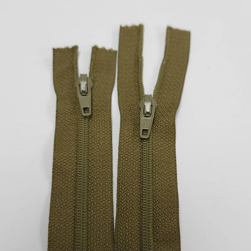YKK Fermeture éclair spirale à extrémité fermée #3 | 7" / 18cm