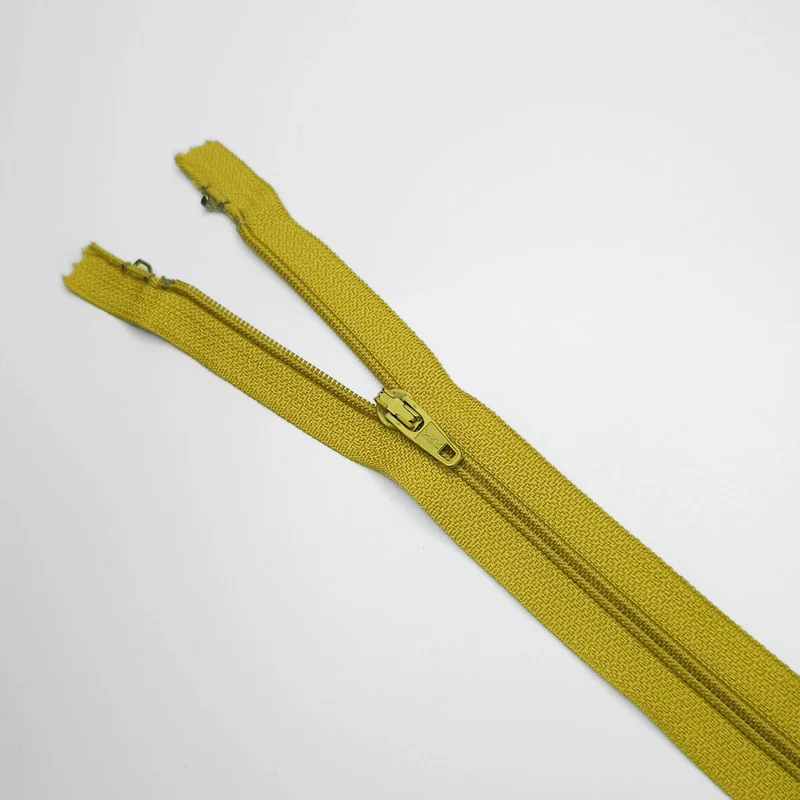 Fermeture éclair YKK | Fermeture à spirale en nylon | N° 2 | 22 cm | ZIP1049 - ZIP1051