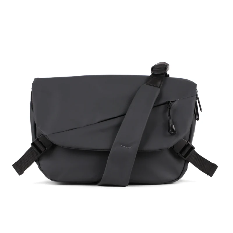 Tracker Everyday Crossbody Mini Messenger bag