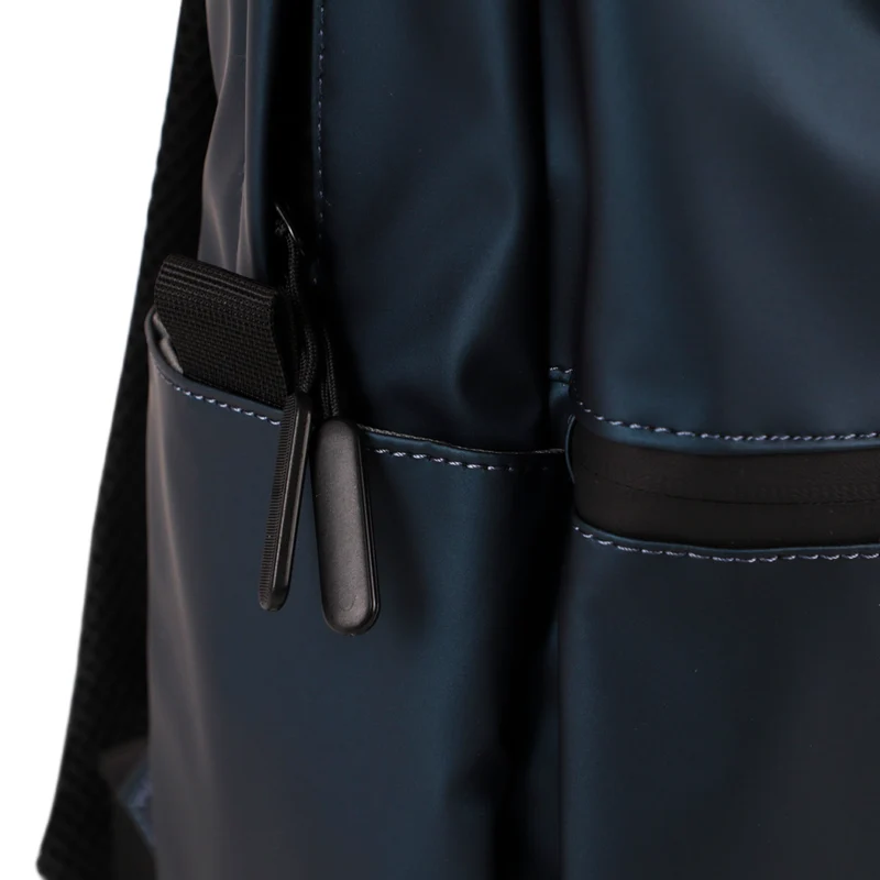 Tracker Everyday Backpack