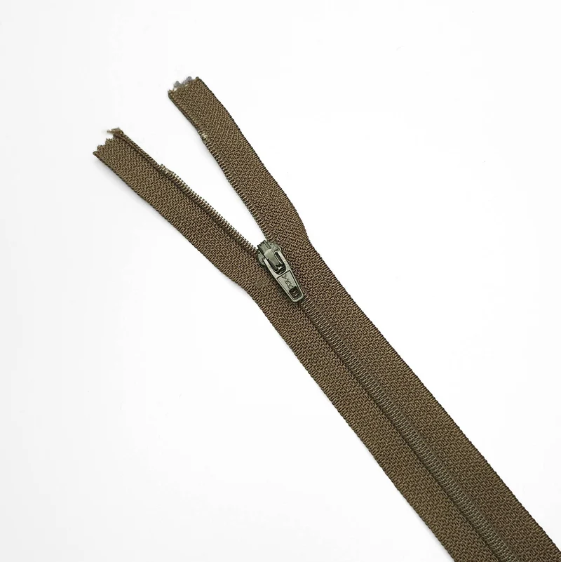 YKK | Fermeture éclair À Bout Fermé | Spirale | #2 | 6 3/4'' - 17 cm | SS316 - SS332