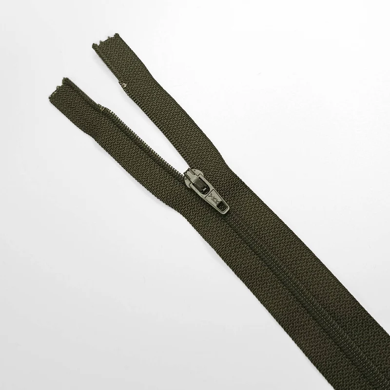 YKK | Fermeture éclair À Bout Fermé | Spirale | Vert | #2 | 6 3/4'' - 17 cm | SS274 - SS294