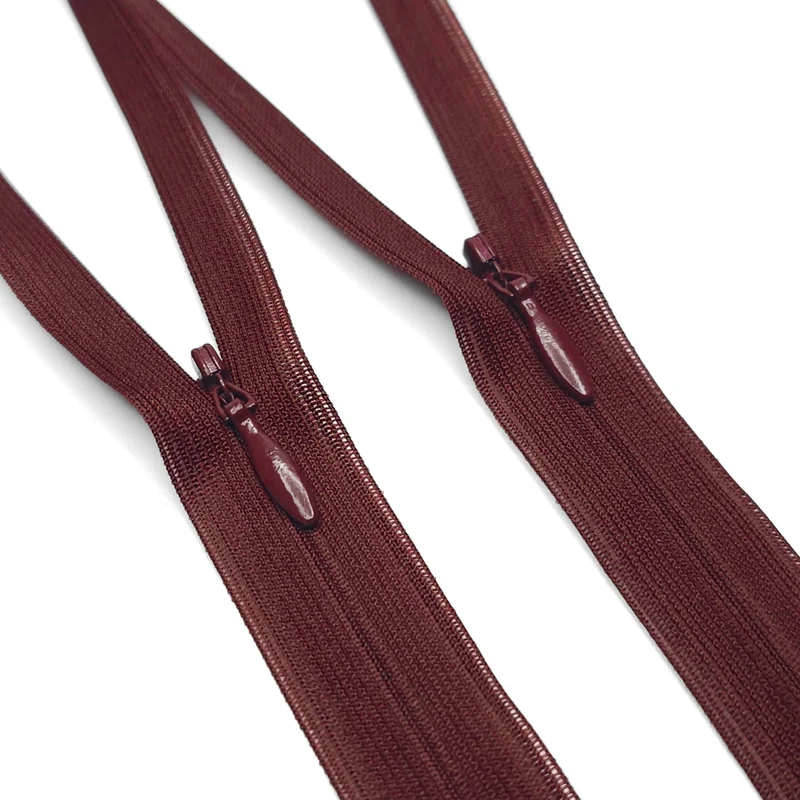 YKK | Fermeture éclair invisible à Bout fermé | #3 | 13 1/2'' - 34 cm