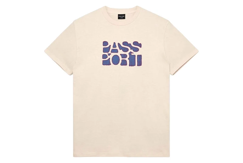 T-shirt négatif rugueux
