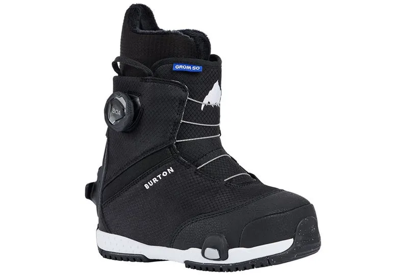 GROM MARCHE SUR SNOWBOARD BOTTES