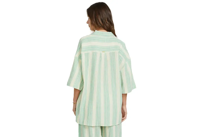 CHEMISE À MANCHES COURTES OVERSIZE CÔTÉ PLAGE
