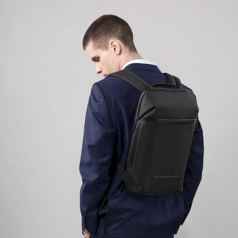 Sac à dos ordinateur portable plat et étanche