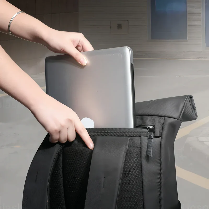 Sac à dos roll top avec compartiment PC dédié - Knight