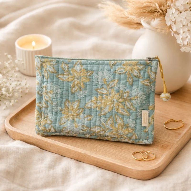 Pochette matelassée en coton imprimé main - Bonheur du Jour Paris