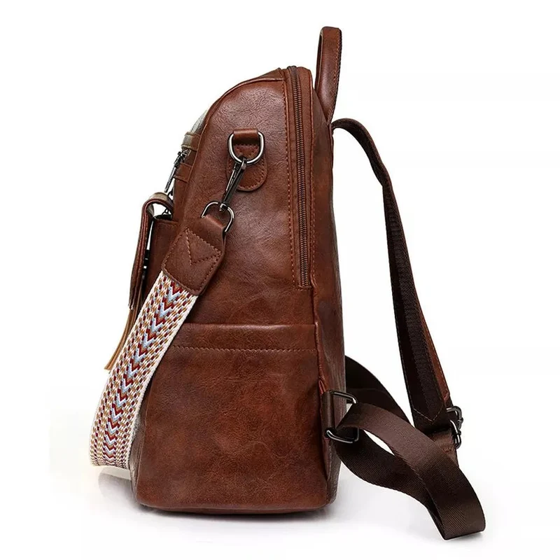 Grand sac à dos femme en PU à pompons - Rosalie