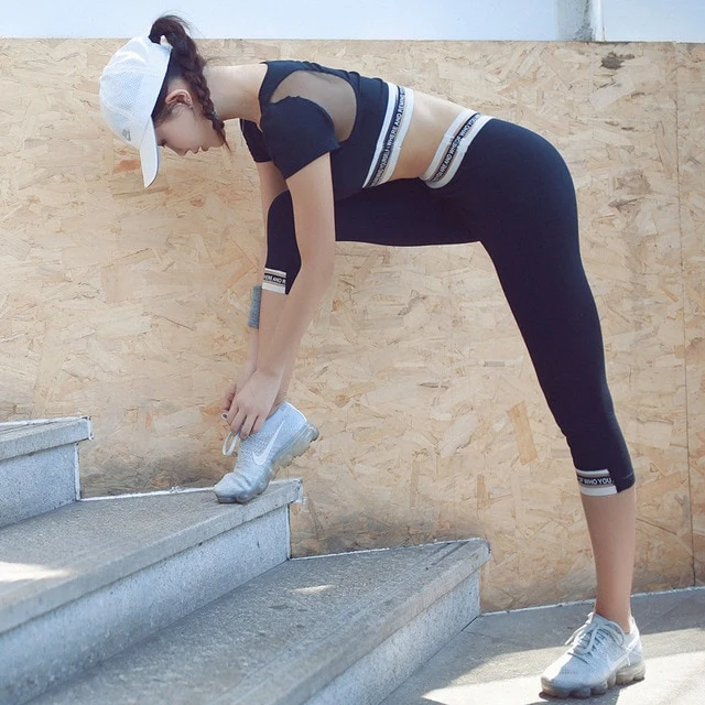 Women's Yoga Fitness Gym Sports Apparel Firm Sets Running Jogging T-shirt + Pants+Bra Leggings Tights Yoga Workout Sport Suits