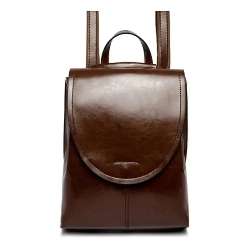 Sac à dos femme lustré à rabat - Suzanne