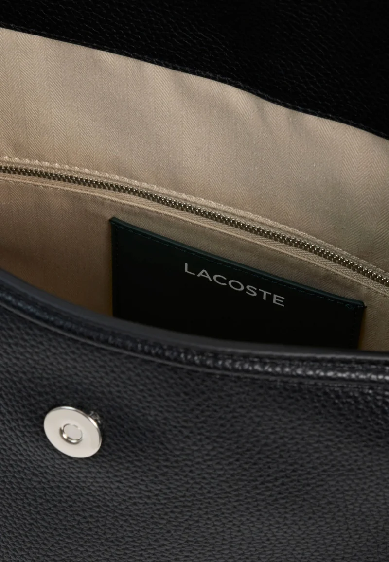 Lacoste Sac bandoulière Everyday Club à rabat Noir