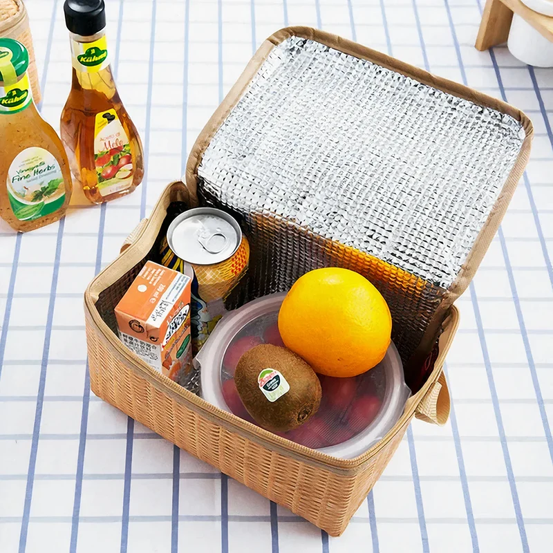 Petit panier picnic isotherme