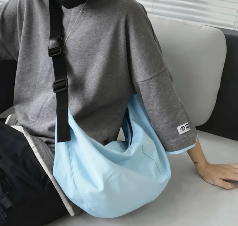 Sac à Bandoulière Homme Grande Capacité en Nylon Imperméable – Style Urbain Unisexe