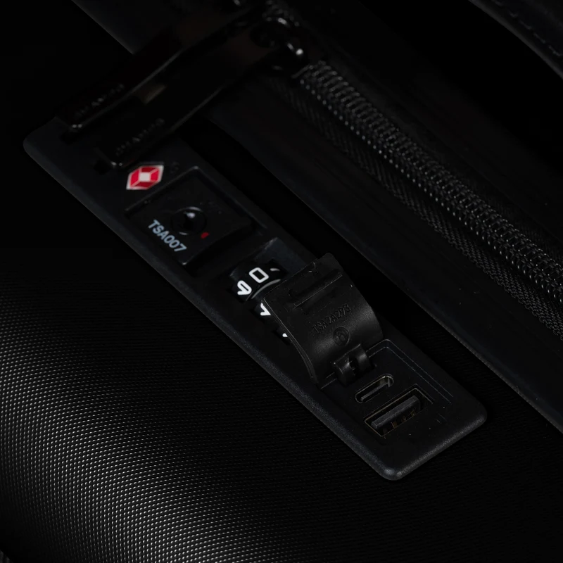 Onyx II Carry-on